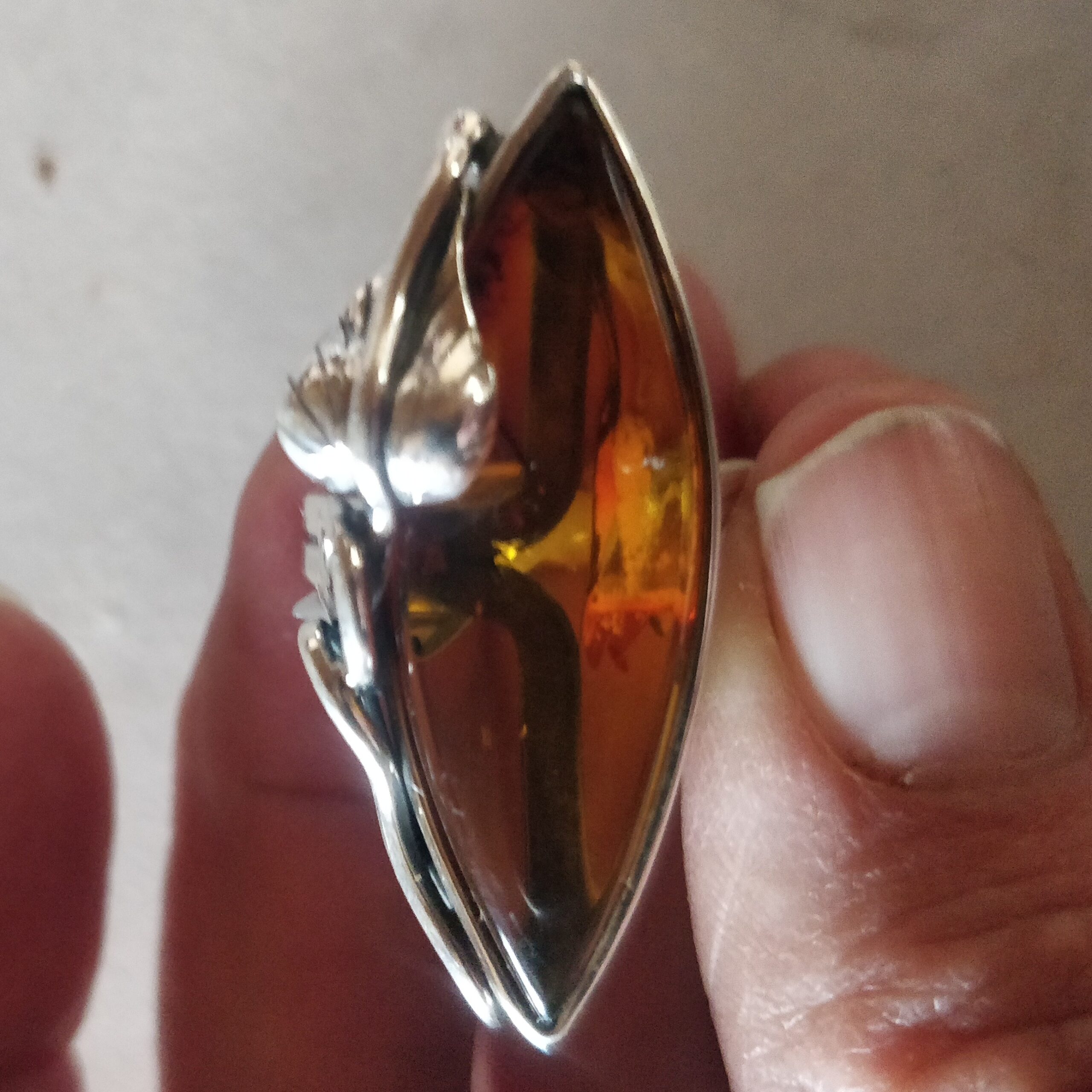 Amber Ring Sterling Silver 925 Sz Adjustable - Image 6